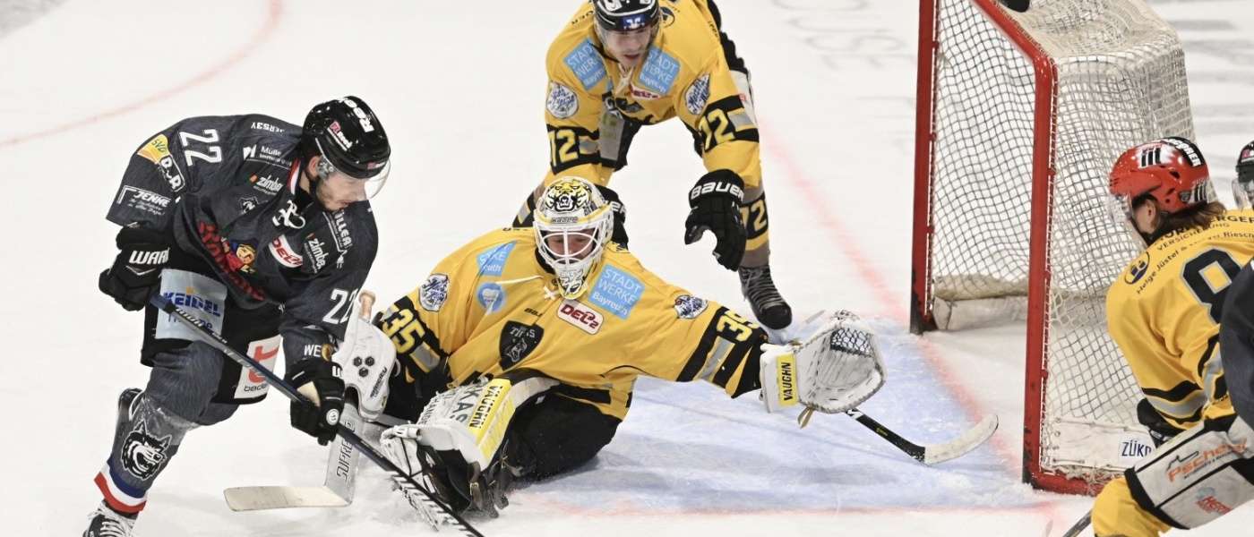 ehc freiburg bayreuth tigers 20191215 achim keller